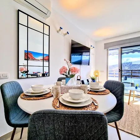 Sunrise Hill Apartment
